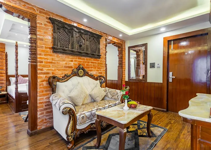 Hotel Amarawati Boutique 4*